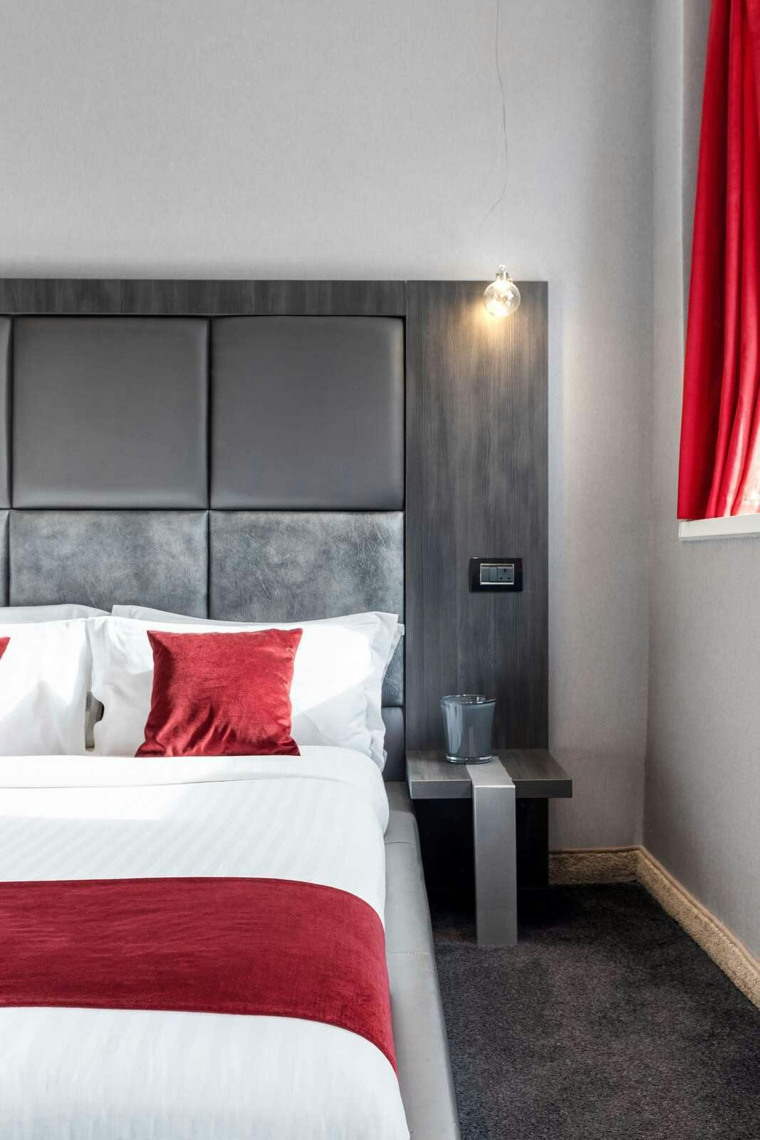 Hotel The Bryson Hotel photo 4