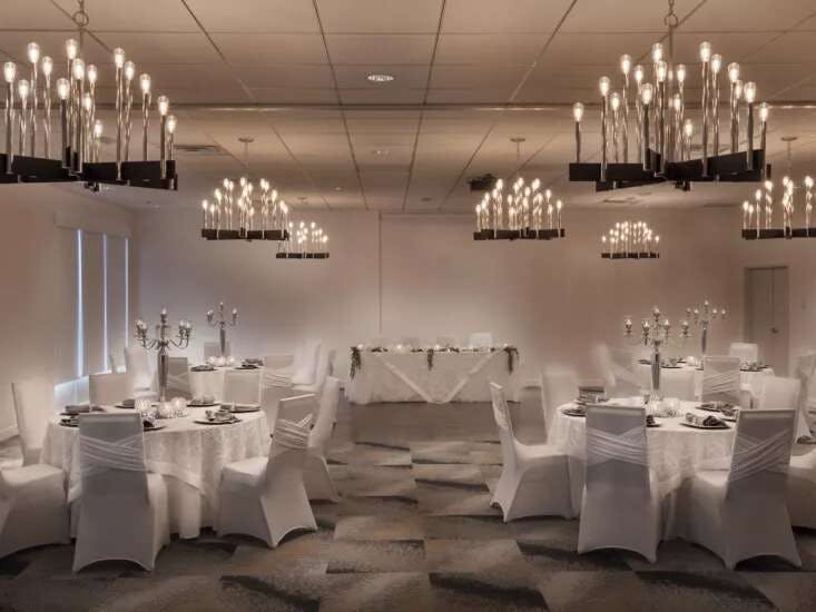 Hotel Holiday Inn Montreal Longueuil photo 1