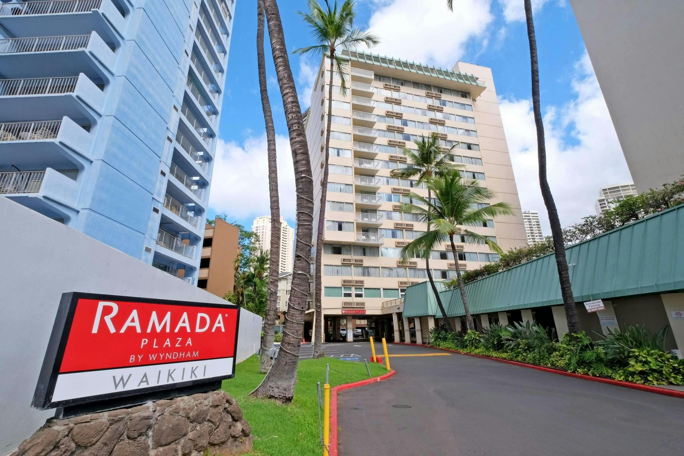 Hotel Ramada Plaza Waikiki photo 1