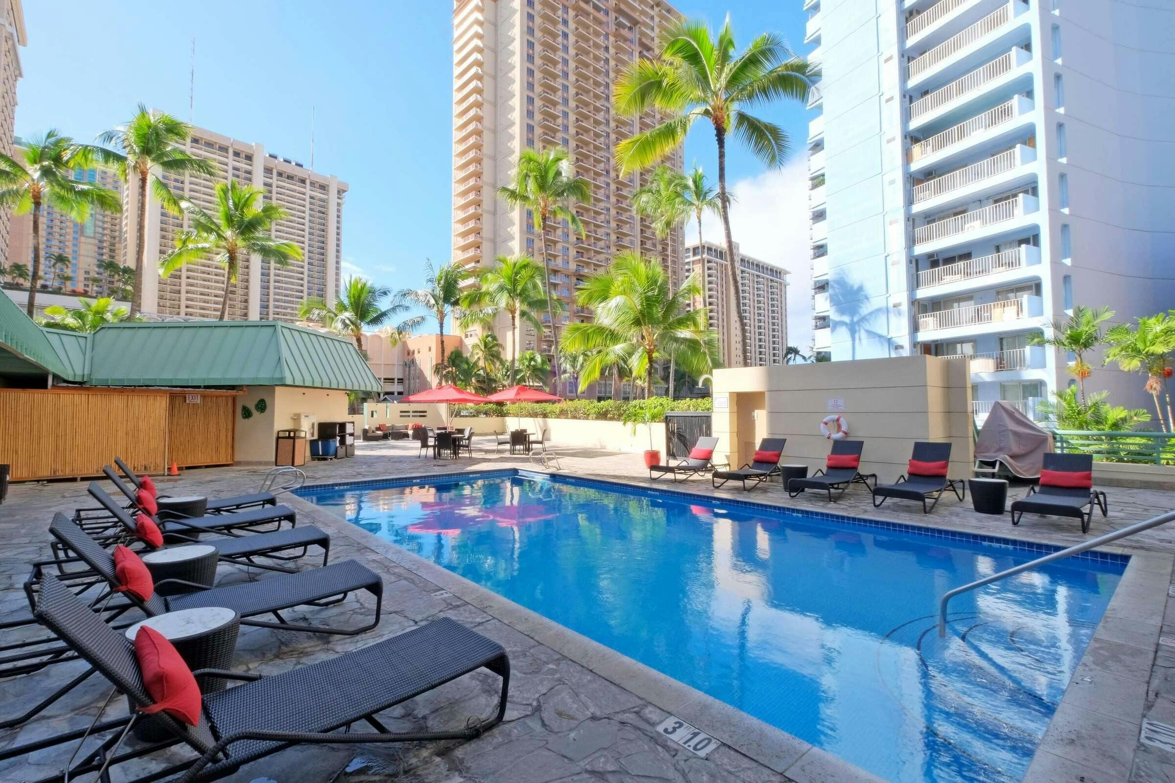 Hotel Ramada Plaza Waikiki photo 3