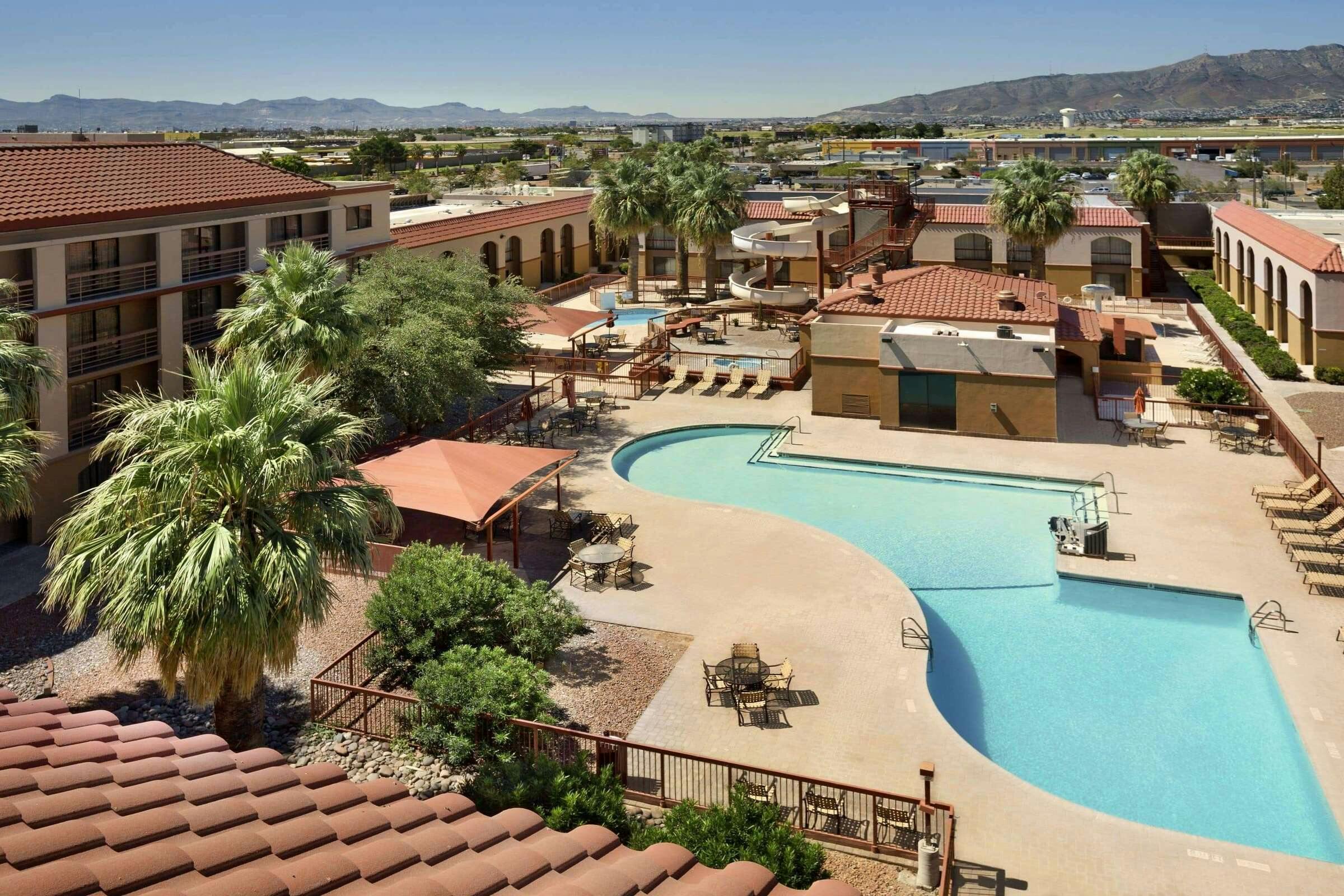 Hotel Wyndham El Paso Airport photo 2