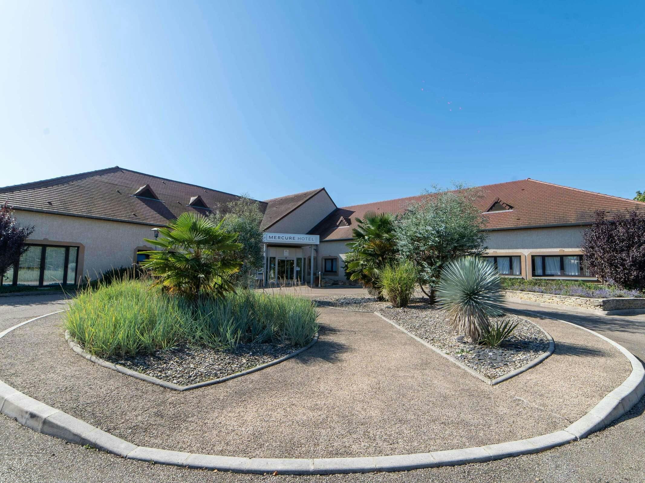 Hotel Hôtel Mercure Auxerre Autoroute Du Soleil photo 2
