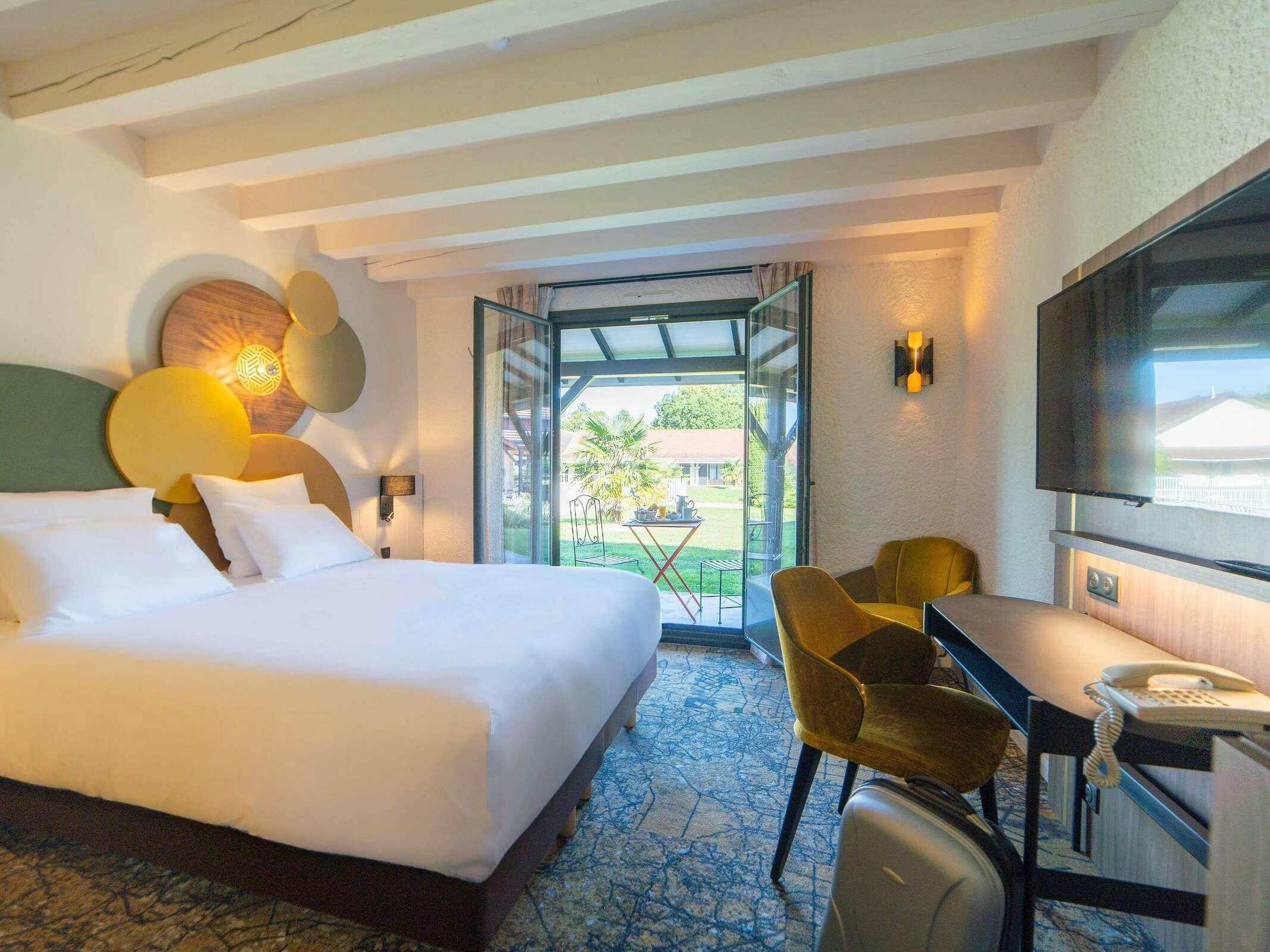 Hotel Hôtel Mercure Auxerre Autoroute Du Soleil photo 5