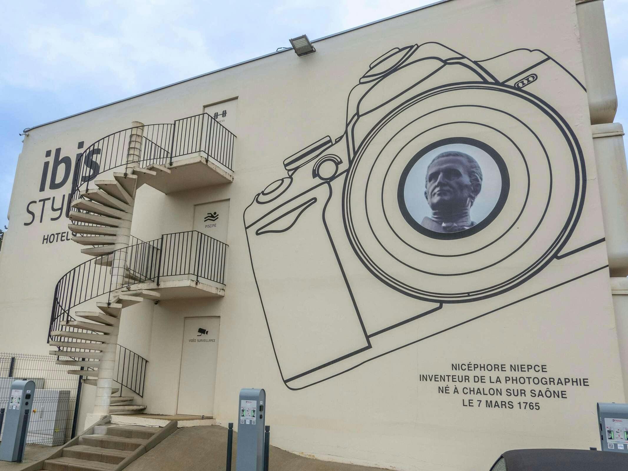 Hotel Ibis Styles Chalon Sur Saône photo 3