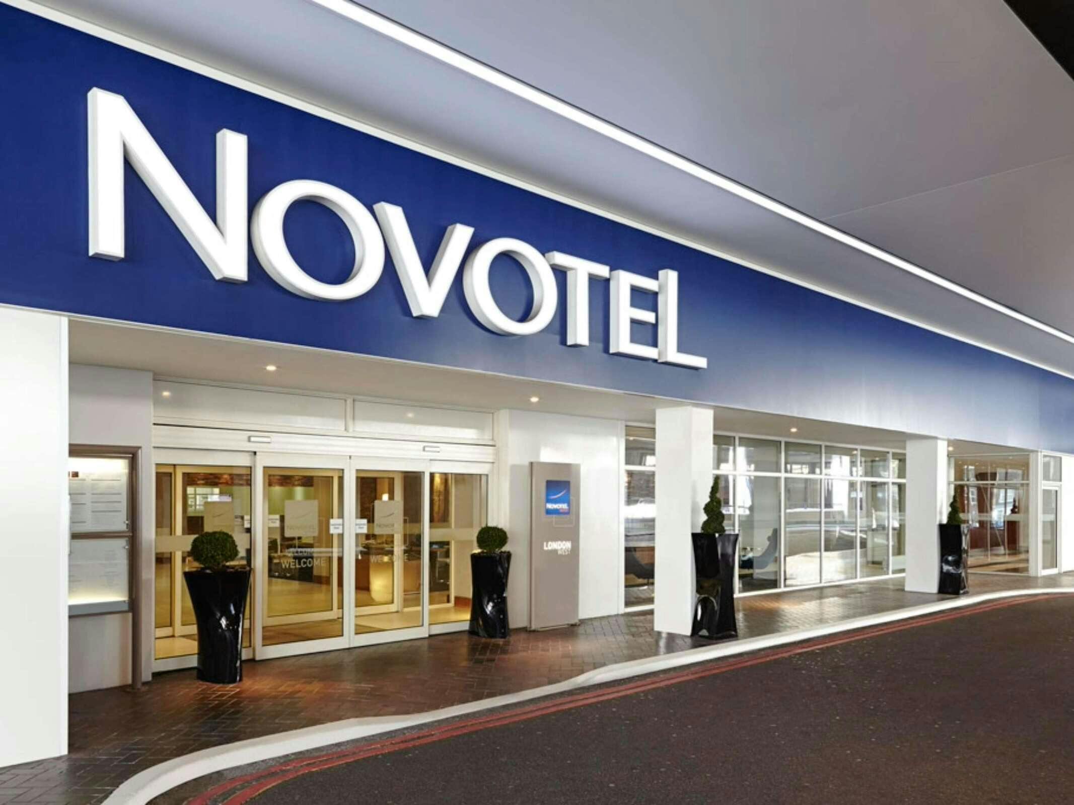 Hotel Novotel London West photo 4