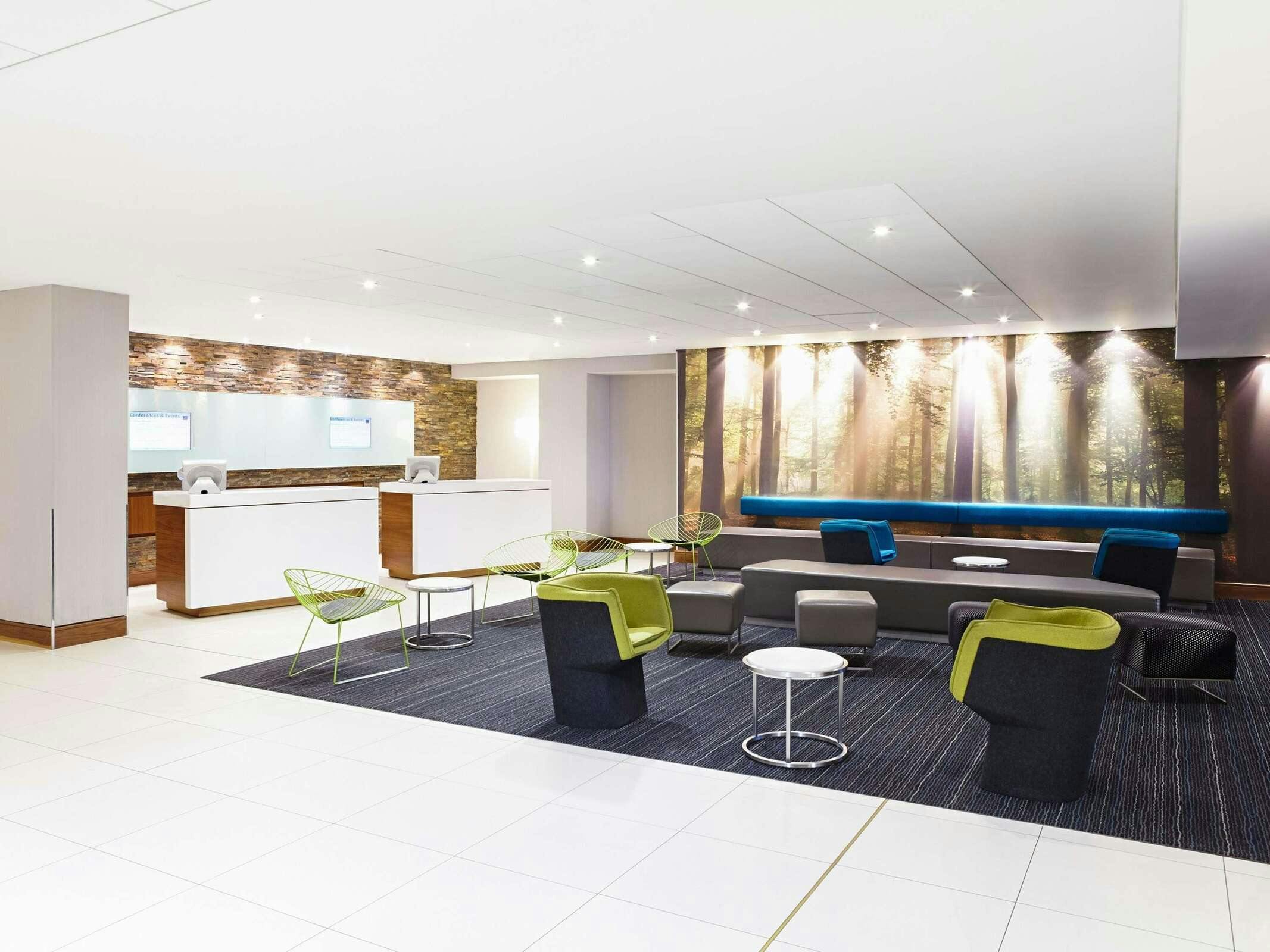Hotel Novotel London West photo 5