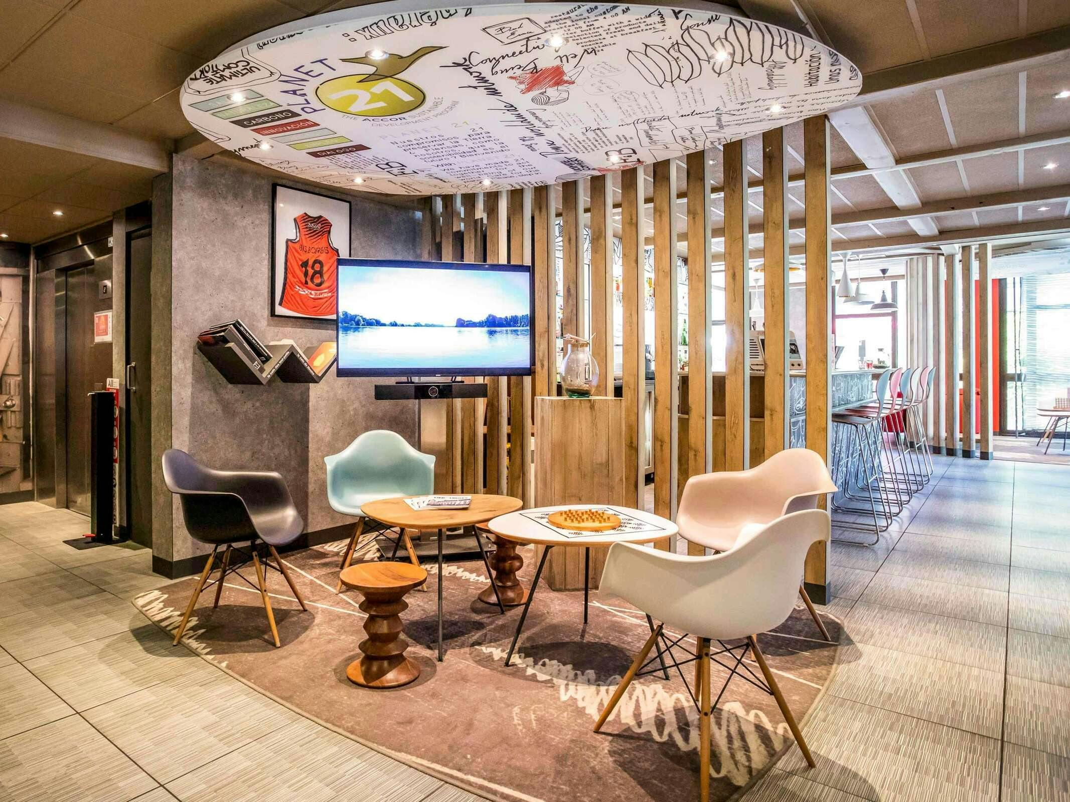 Hotel Ibis Bourges photo 2