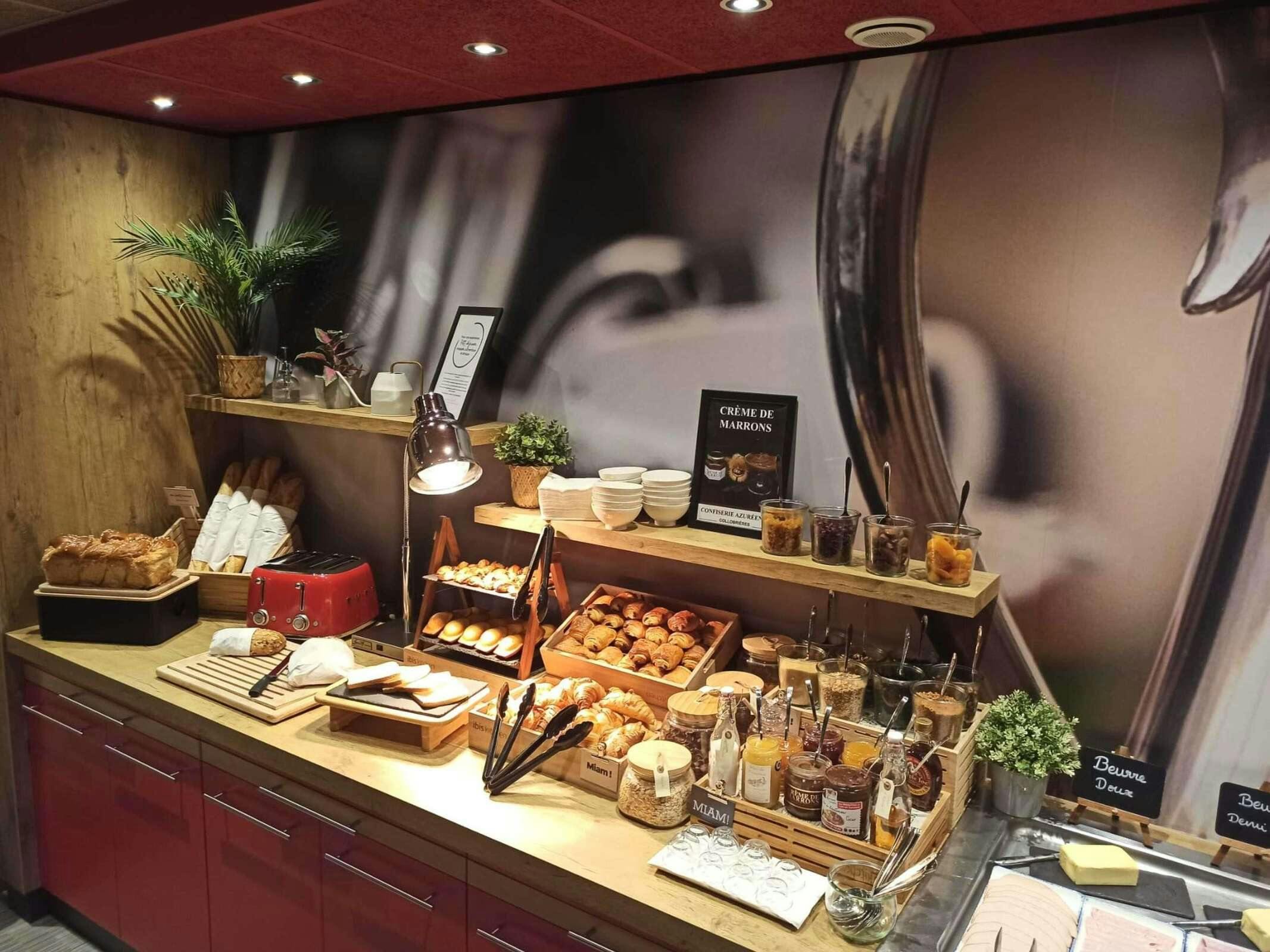 Hotel Ibis Toulon La Seyne photo 2