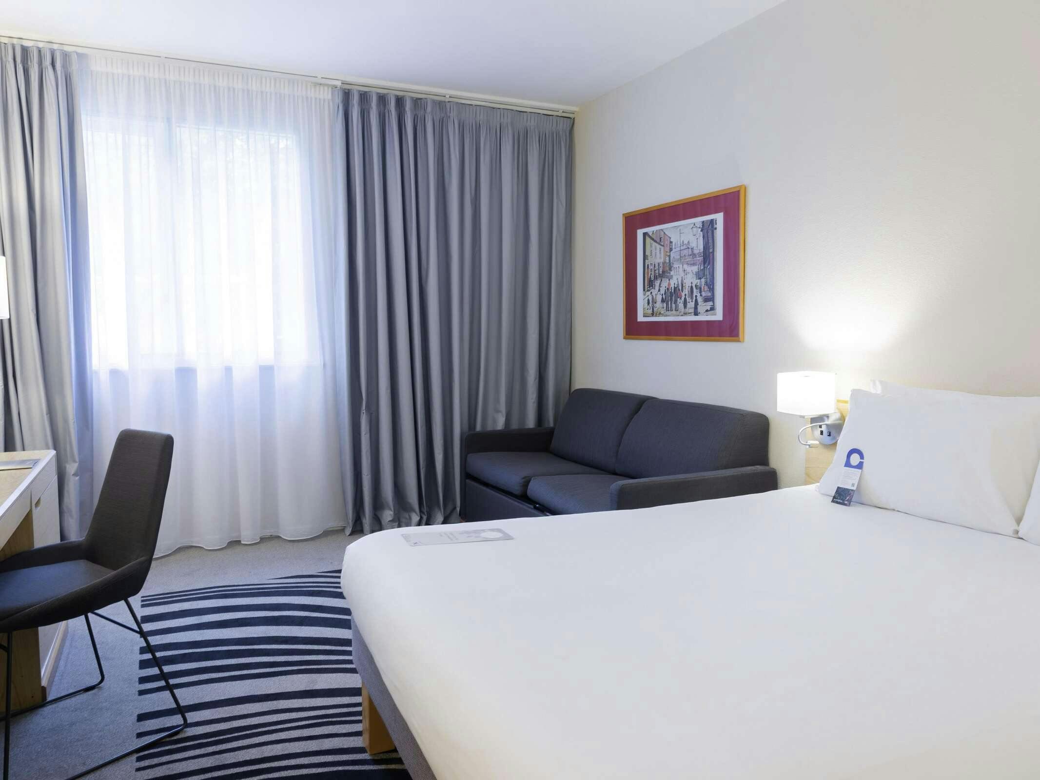 Hotel Novotel Manchester West photo 1