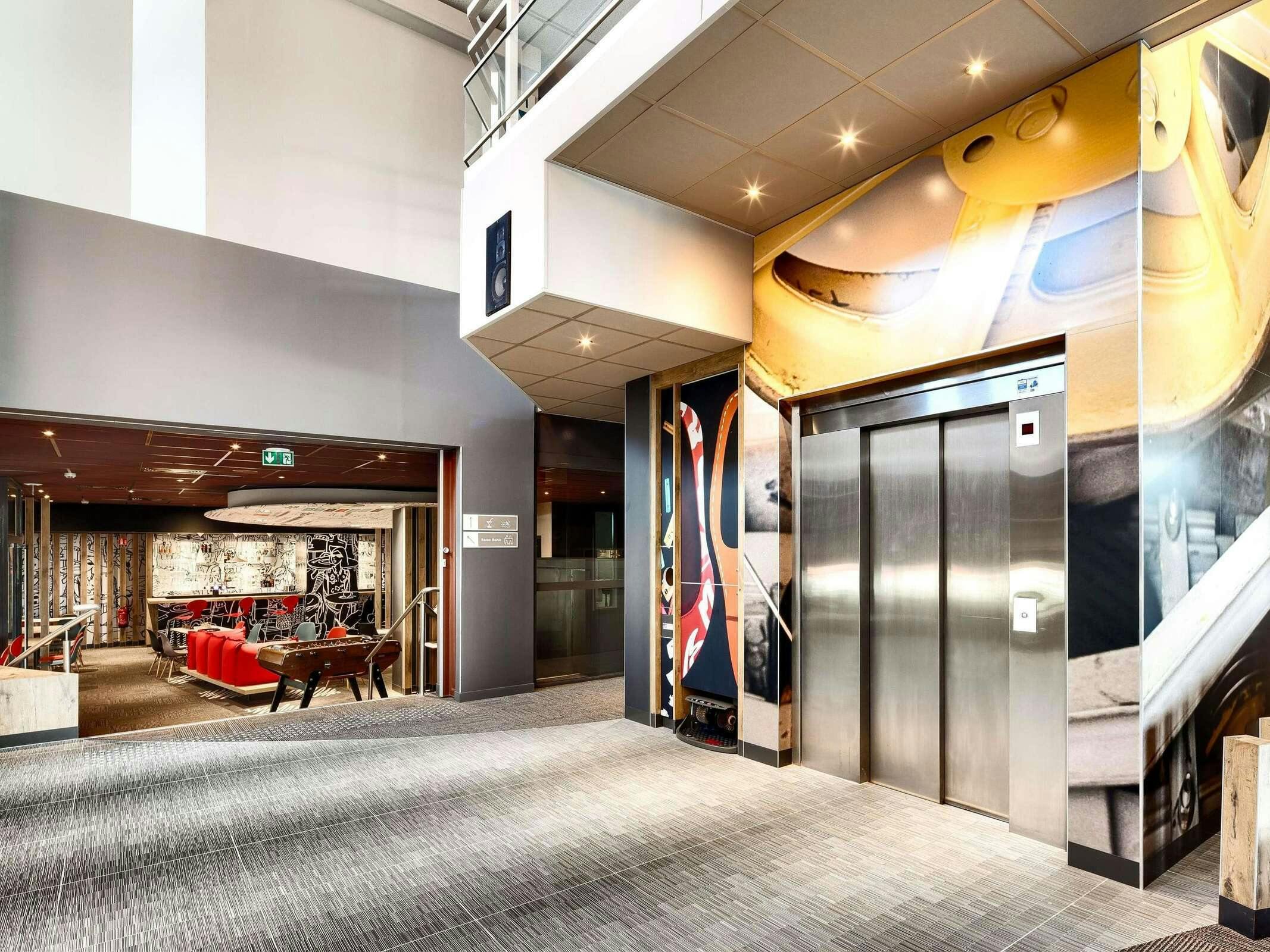 Hotel Ibis Site Du Futuroscope photo 2