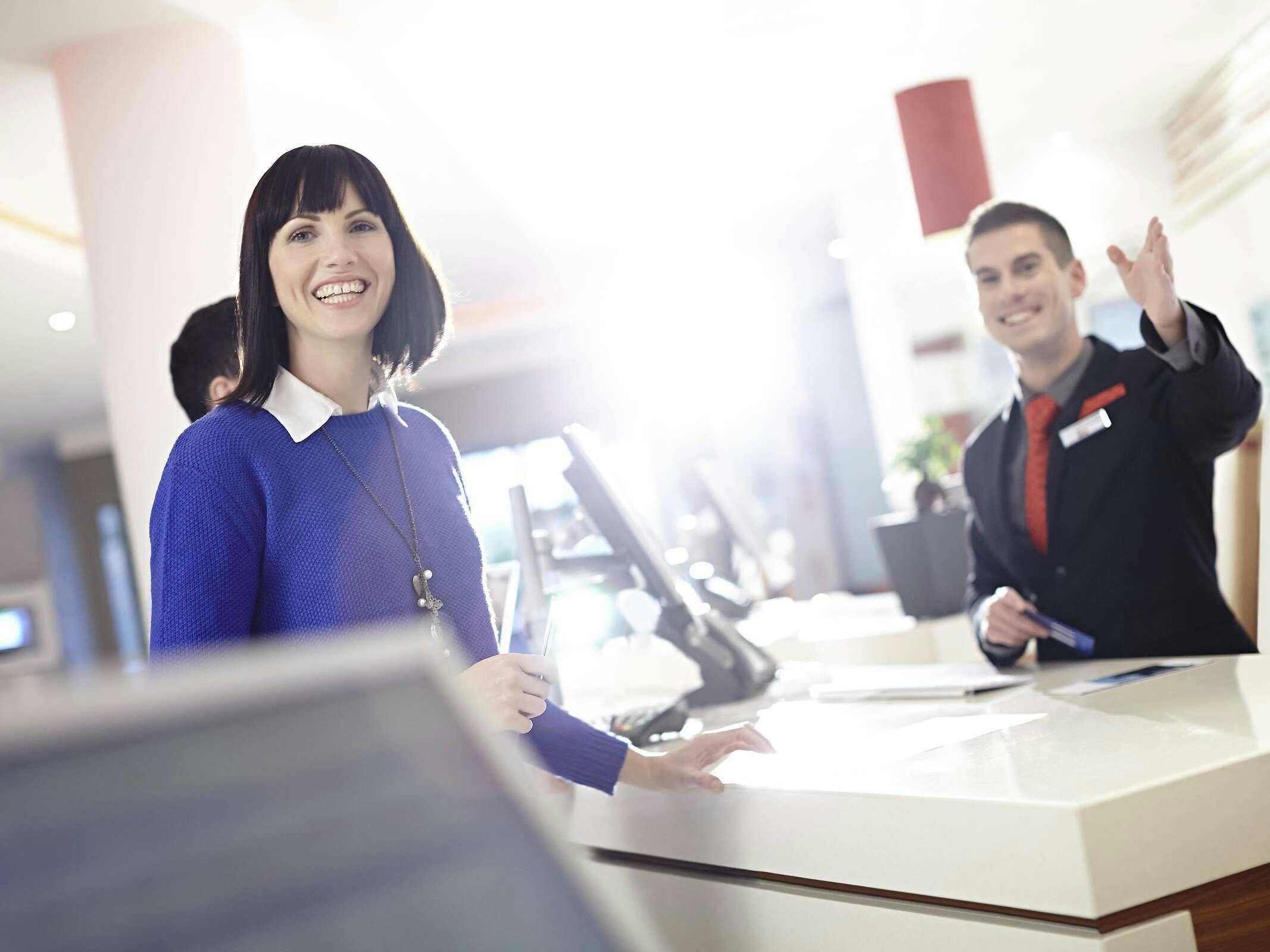 Hotel Novotel Sheffield Centre photo 1