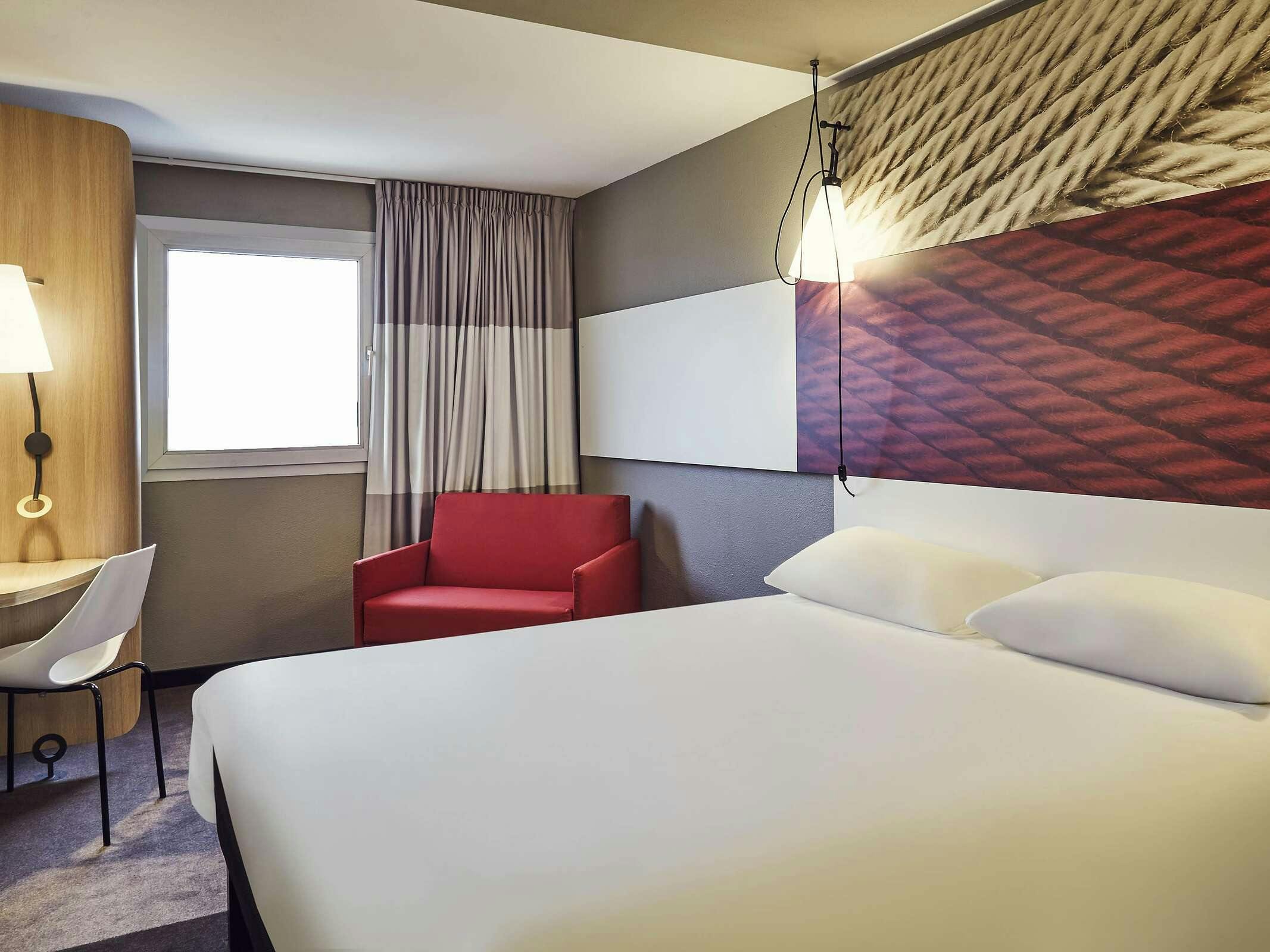 Hotel Ibis Toulon La Valette photo 2