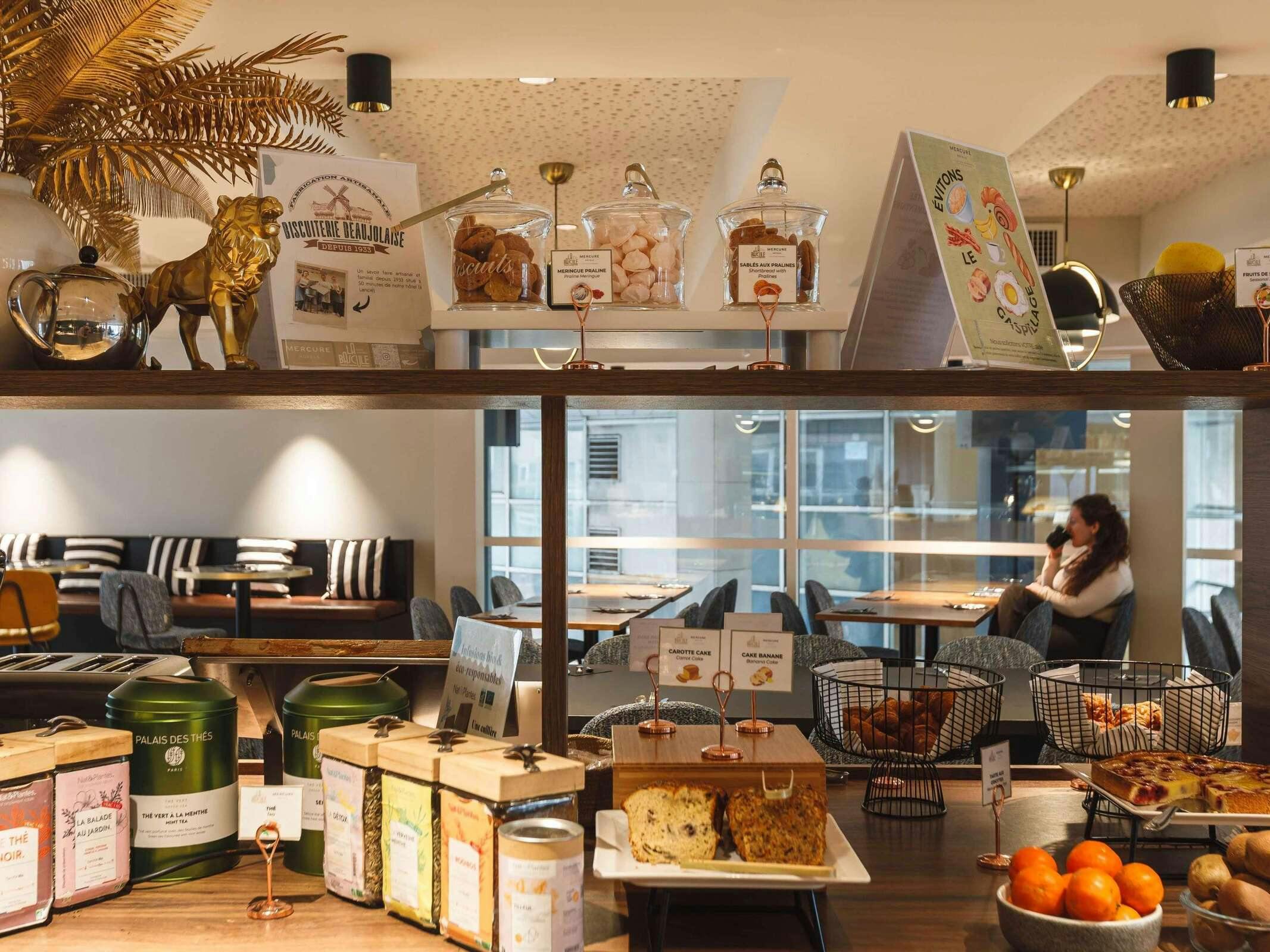 Hotel Hotel Mercure Lyon Charpennes photo 1