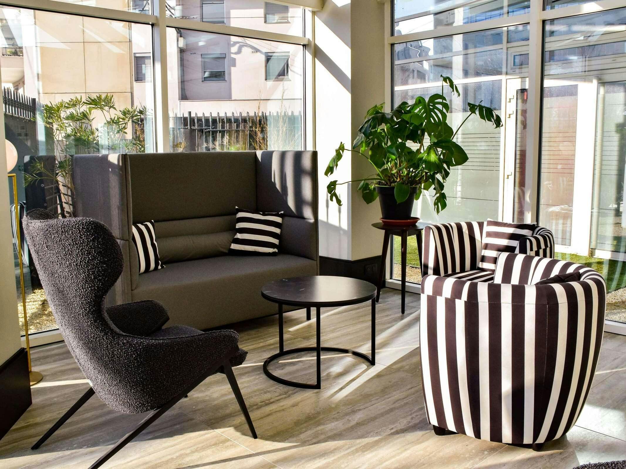 Hotel Hotel Mercure Lyon Charpennes photo 3