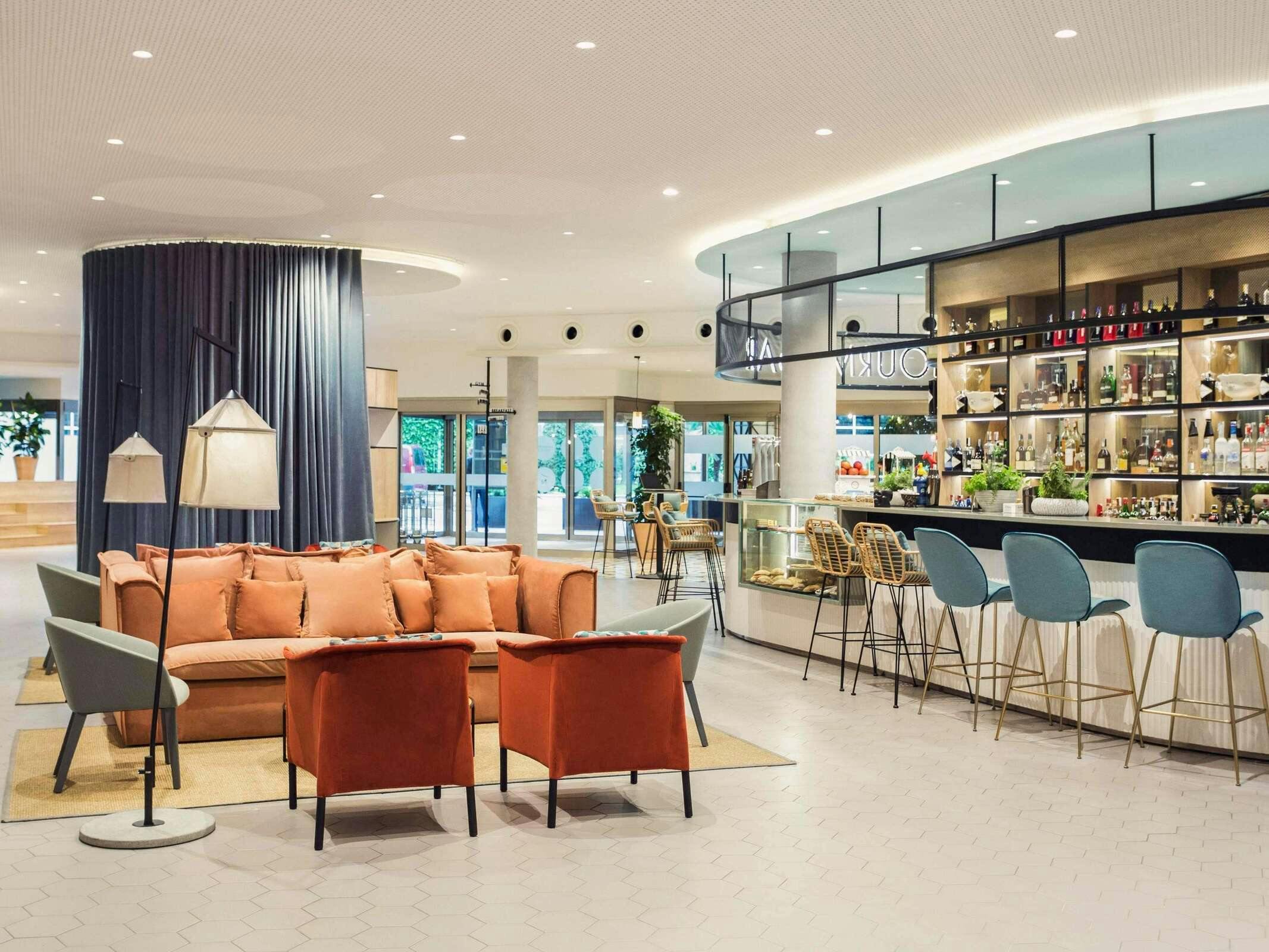 Hotel Novotel Madrid Campo De Las Naciones photo 3