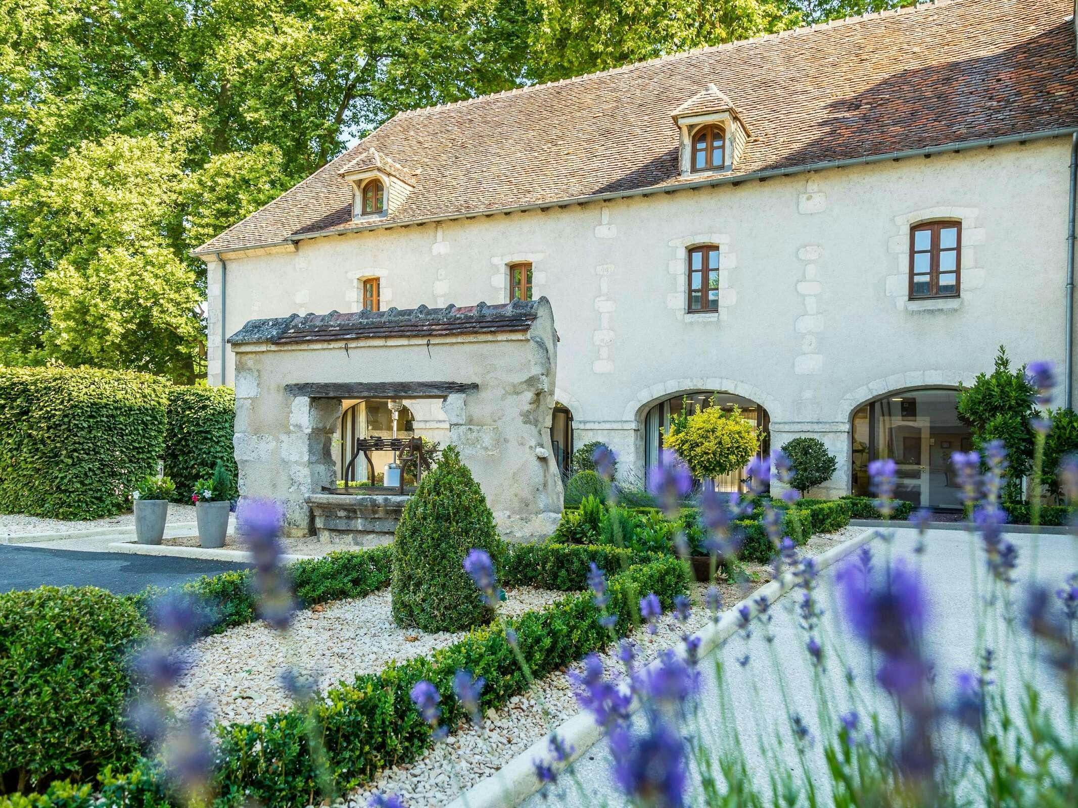 Hotel Hôtel De Bourbon Mercure Bourges photo 3