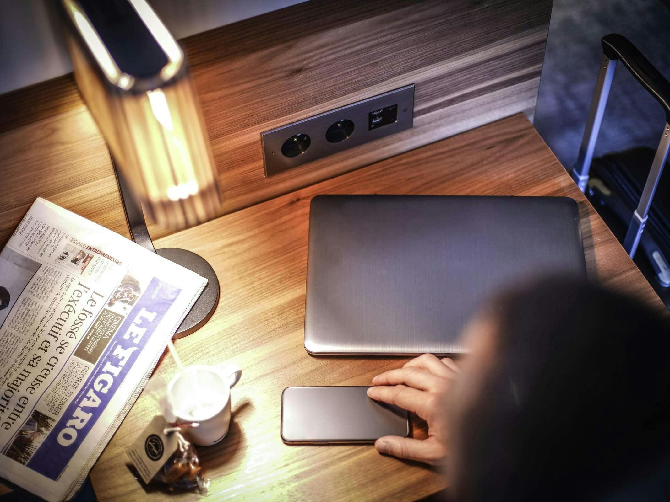 Hotel Hôtel Mercure Rennes Place Bretagne photo 4