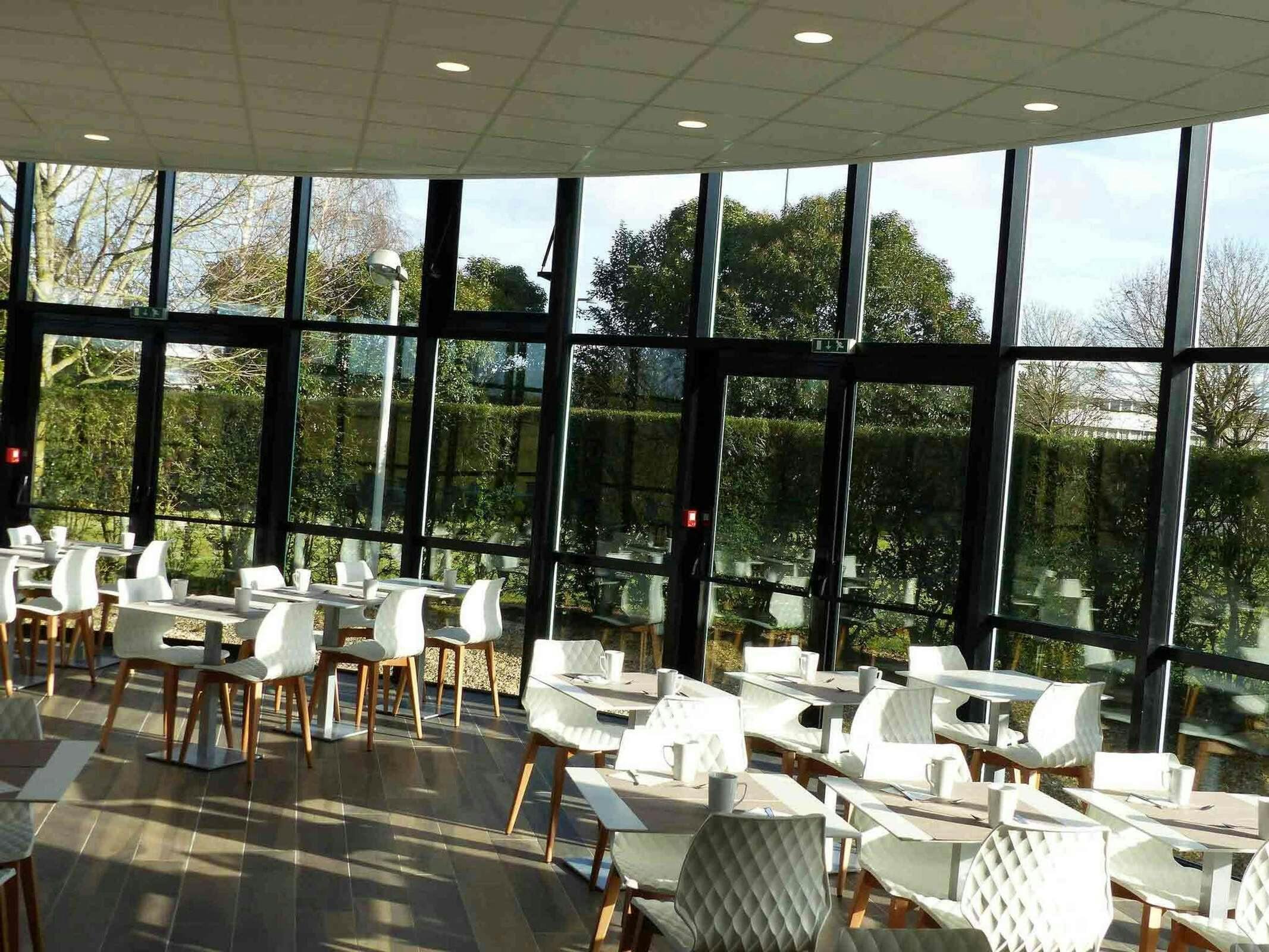 Hotel Hôtel Mercure Poitiers Site Du Futuroscope photo 4