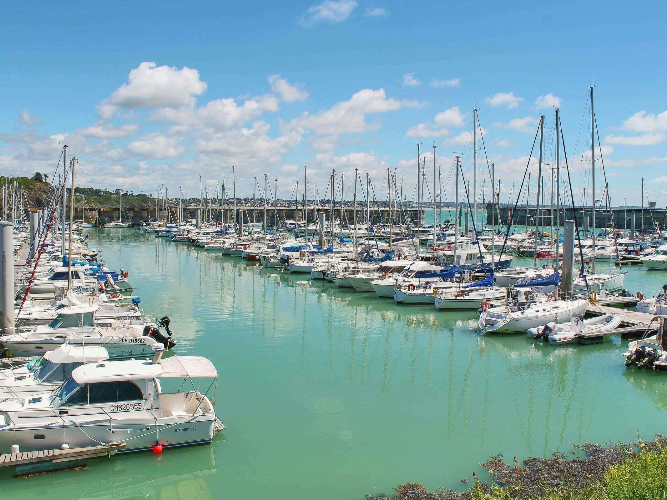 Ibis Granville Port De Plaisance