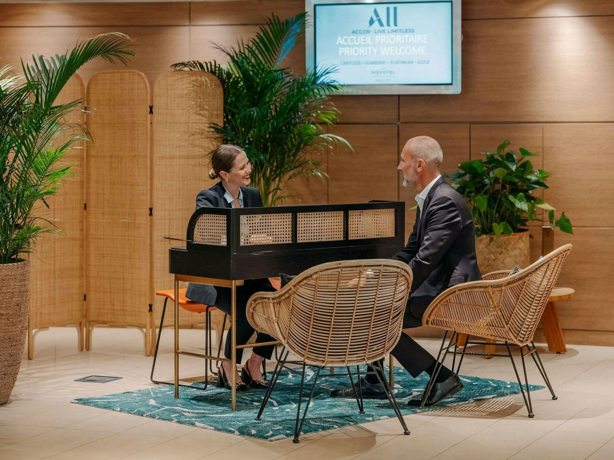 Hotel Novotel Paris Tour Eiffel photo 1