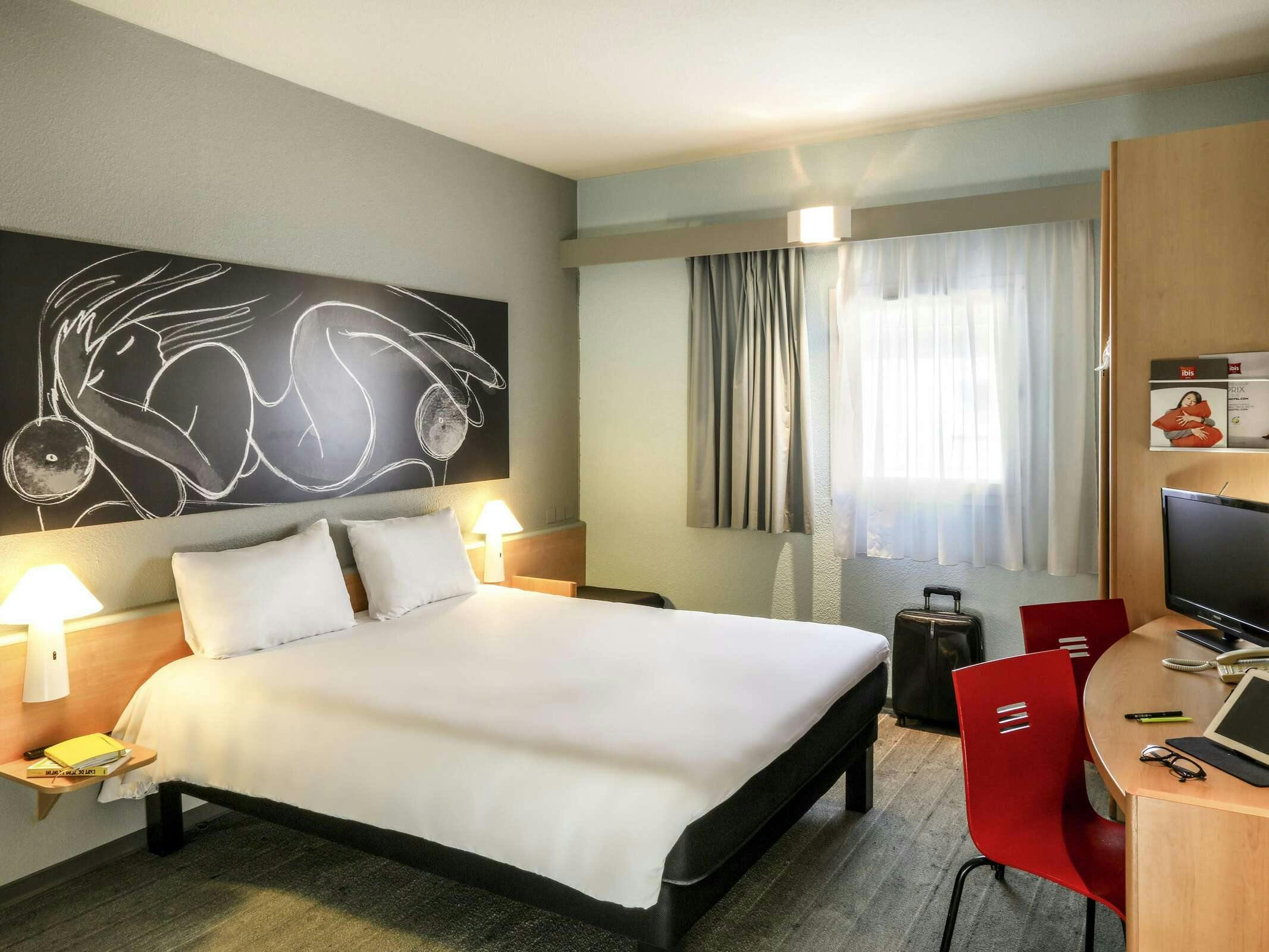 Hotel Ibis Orange Sud photo 2