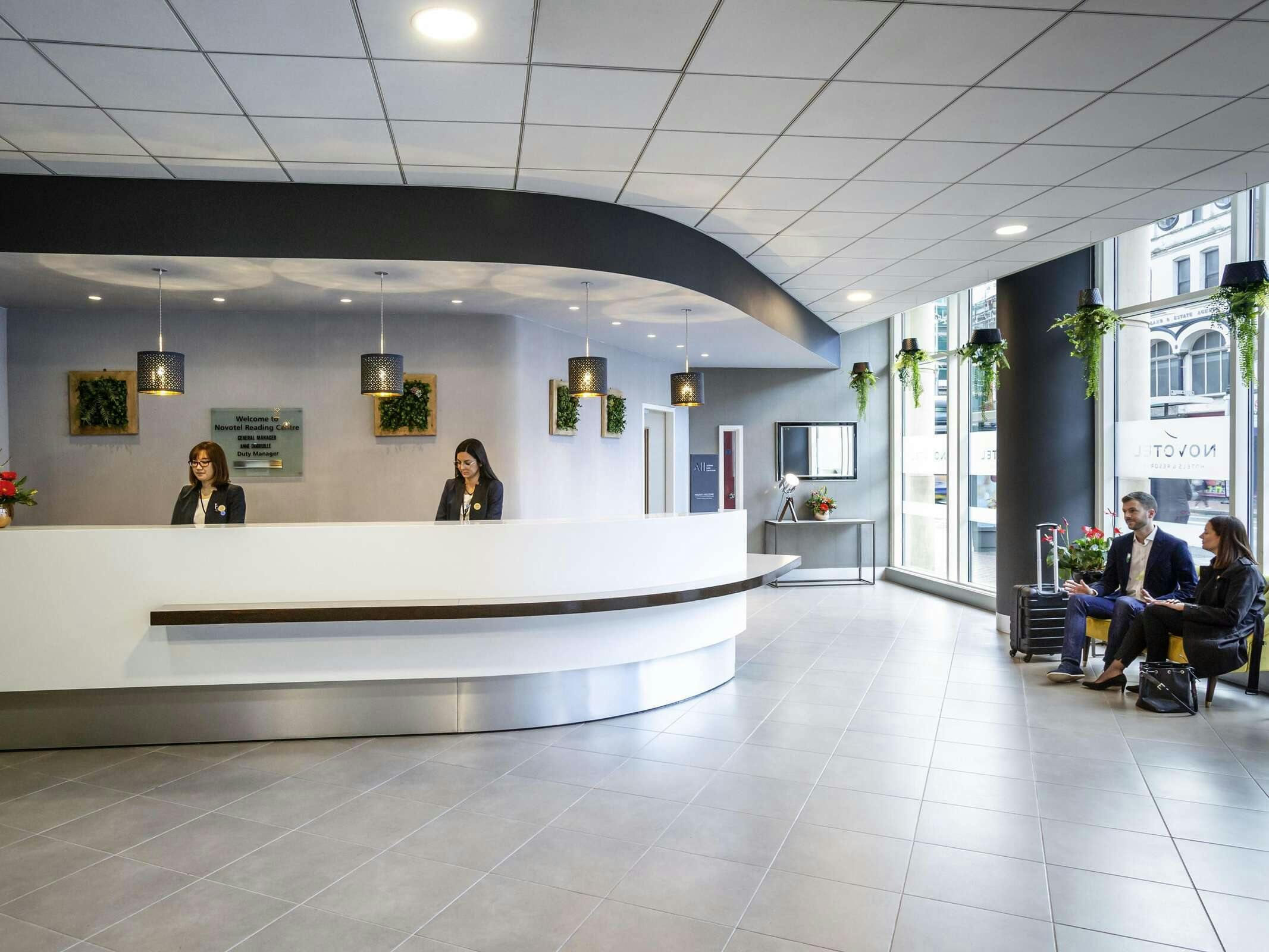Hotel Novotel Reading Centre photo 1