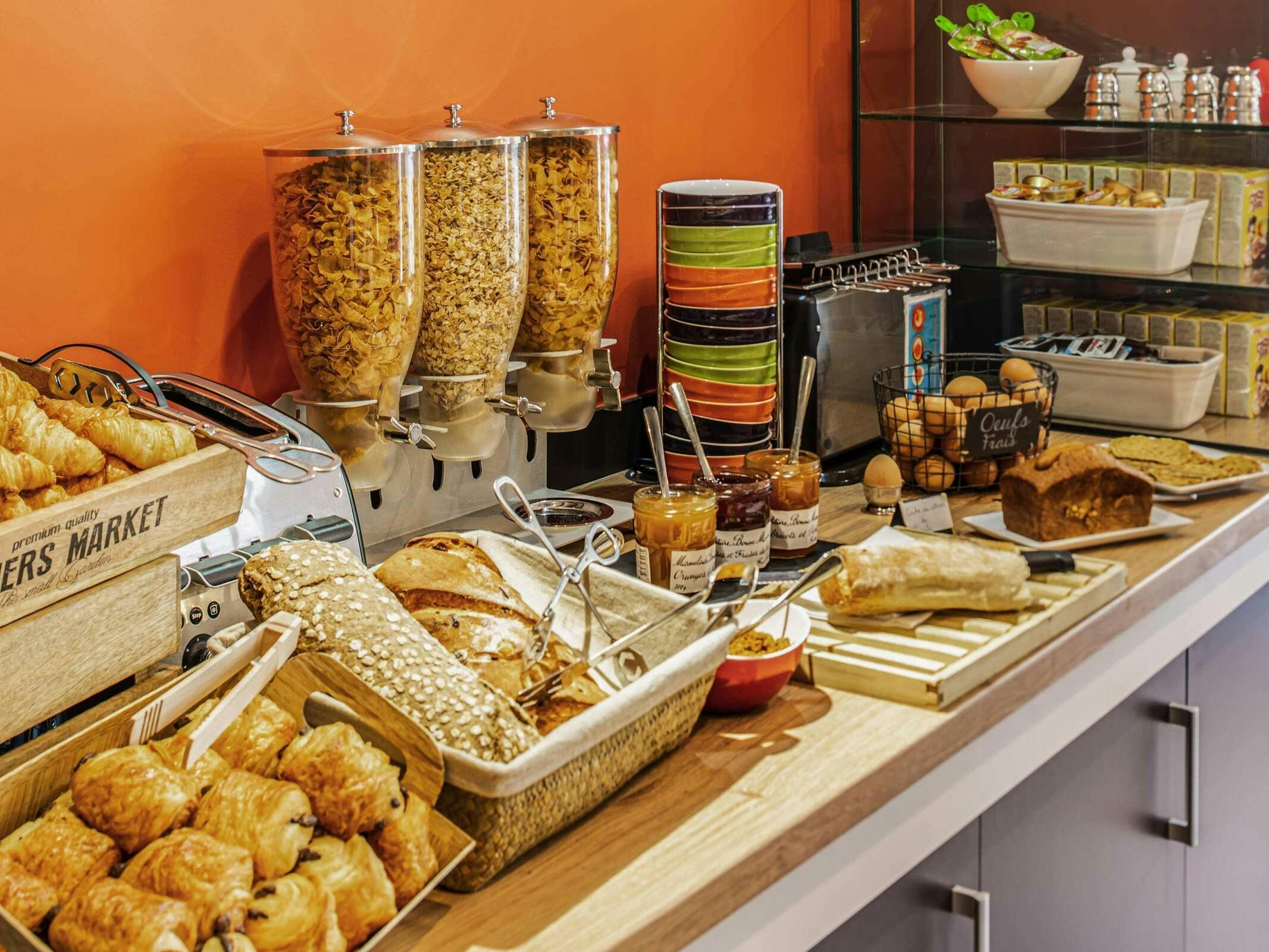 Hotel Ibis Styles Reims Centre Cathédrale photo 1