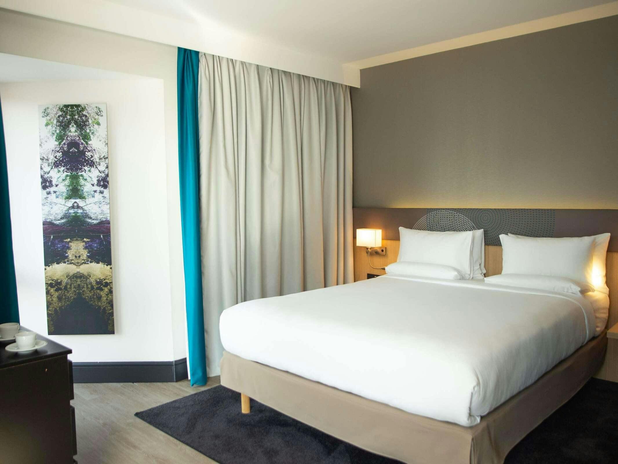 Hotel Novotel London Wembley photo 2