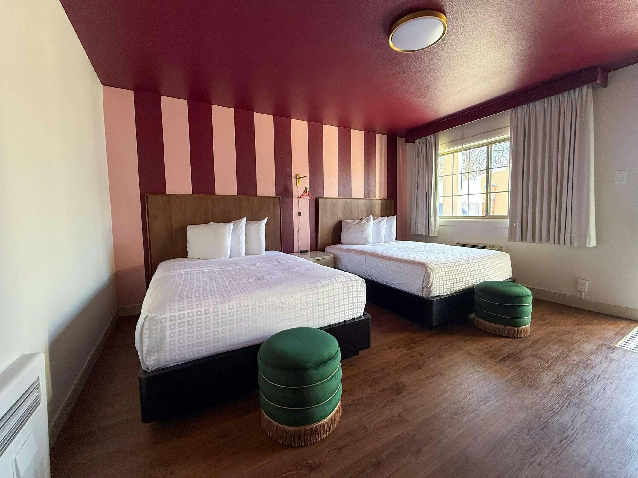 Hotel Best Western University Inn photo 2