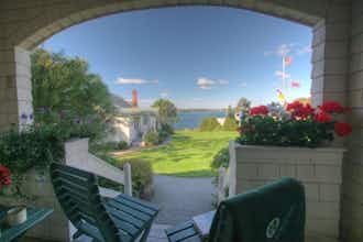Hotel Spruce Point Inn Resort & Spa photo 5