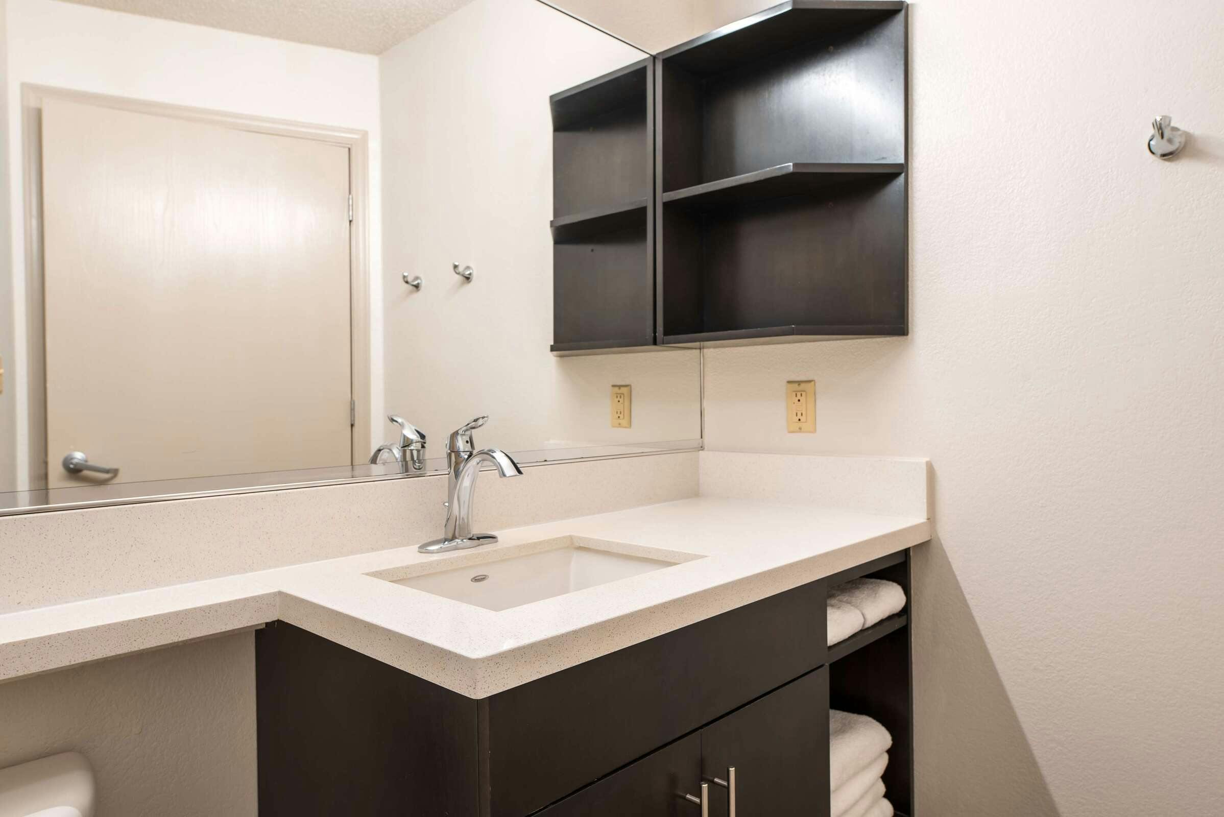 Hotel Sonesta Simply Suites Dallas Richardson photo 5