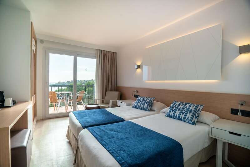 Hotel THB Felip photo 1