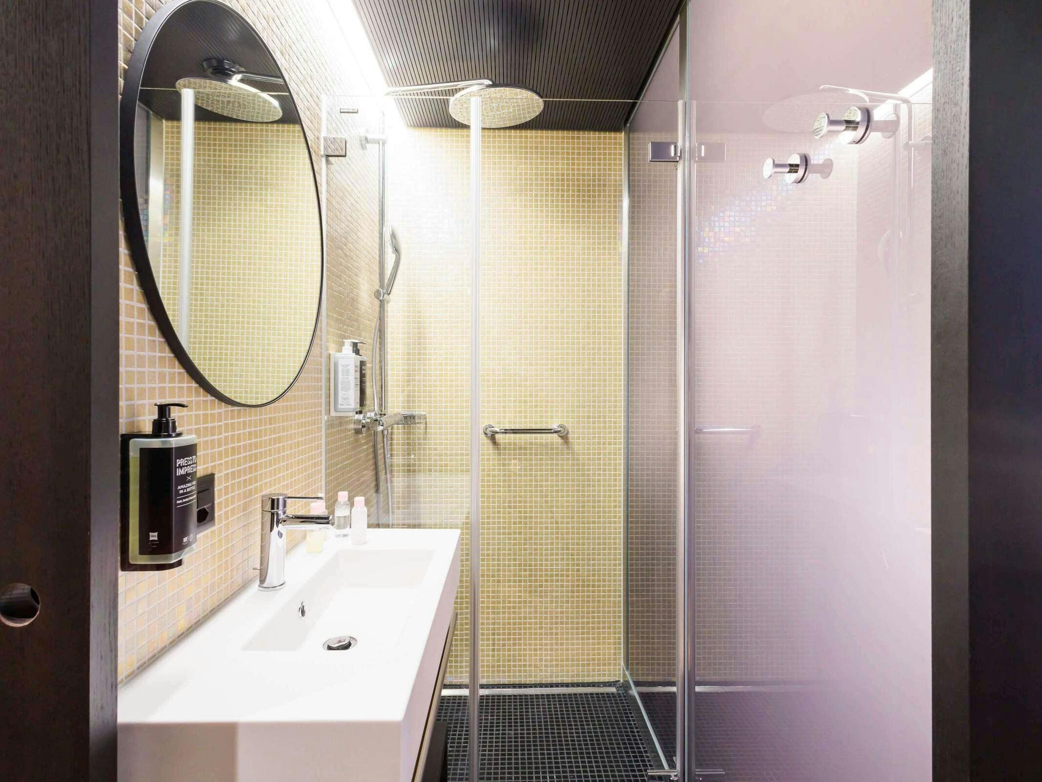 Hotel Ibis Styles Bern City photo 5