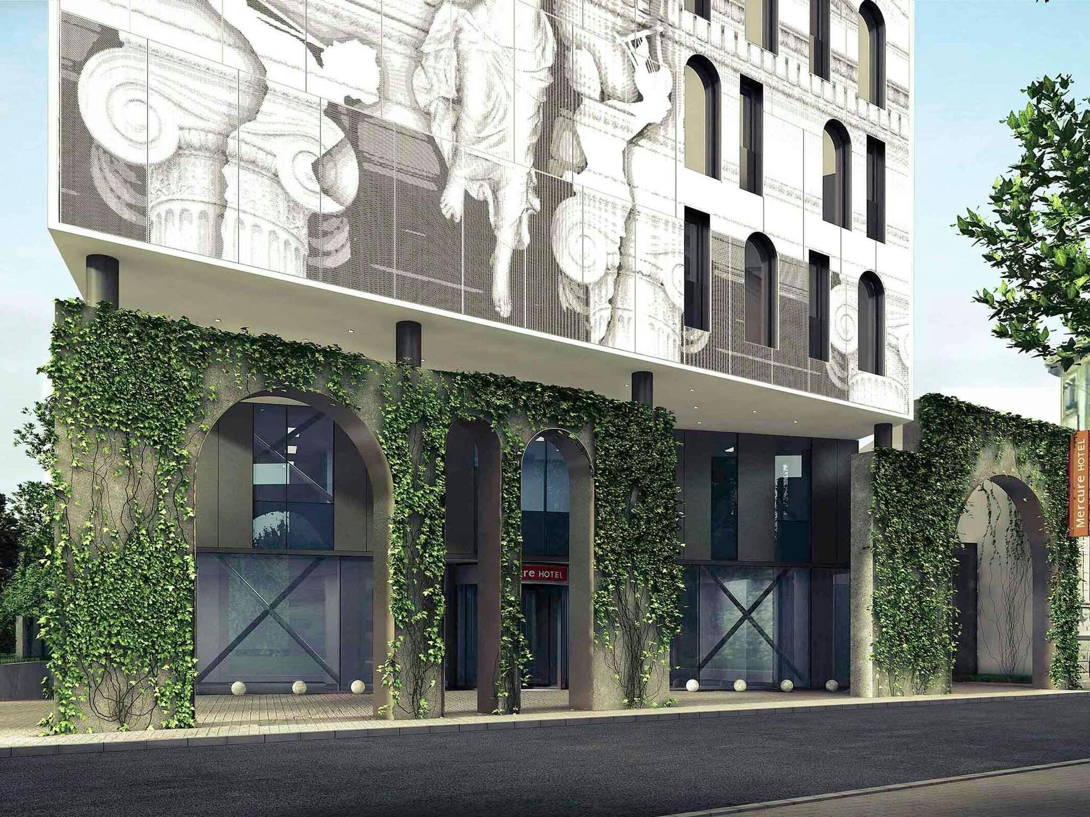 Hotel Mercure Bucharest City Center photo 2