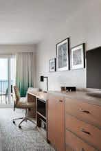 Hotel Surfbreak Oceanfront Hotel photo 4