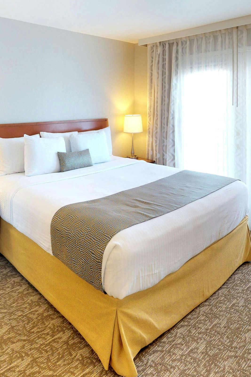 Hotel Chase Suite Hotel Newark photo 1