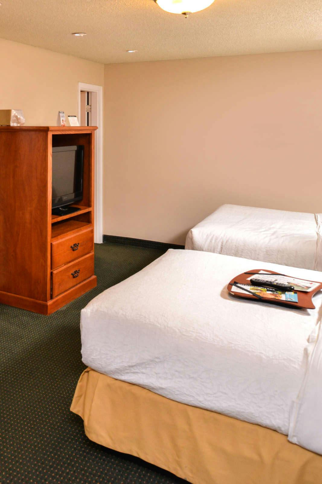 Hotel Courtesy Inn Eugene photo 5