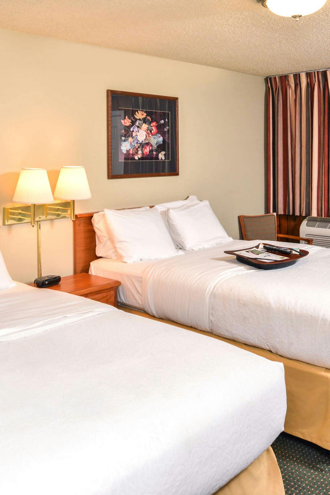 Hotel Courtesy Inn Eugene photo 3