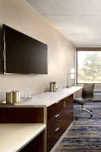 Hotel Skyline Hotel Detroit Airport photo 2