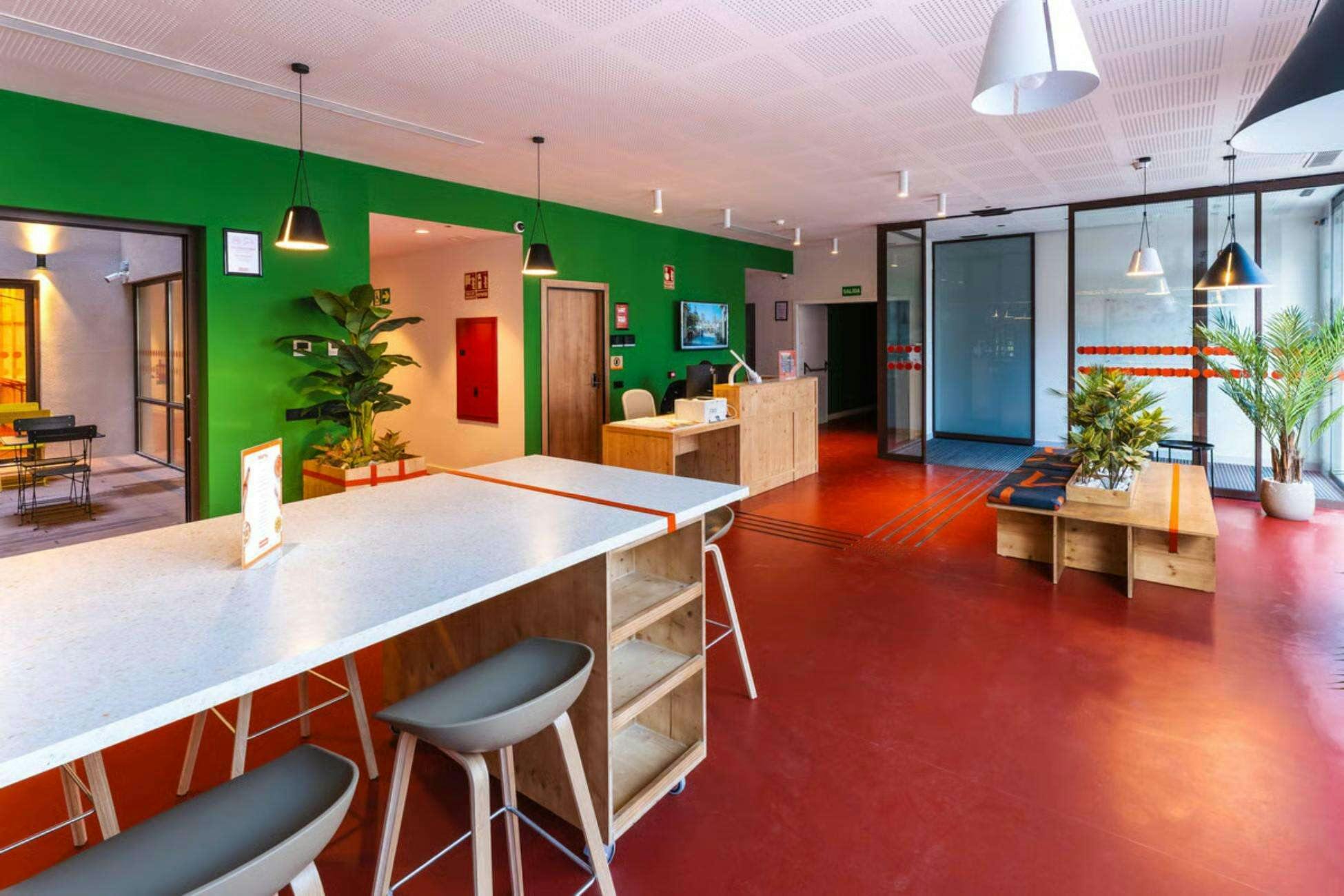 Hotel easyHotel Valencia Ciutat Vella photo 5