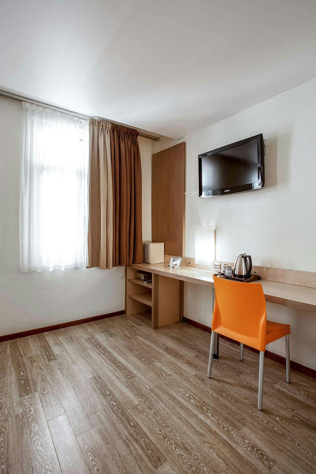 Hotel Hotel Carre Vieux Port photo 4