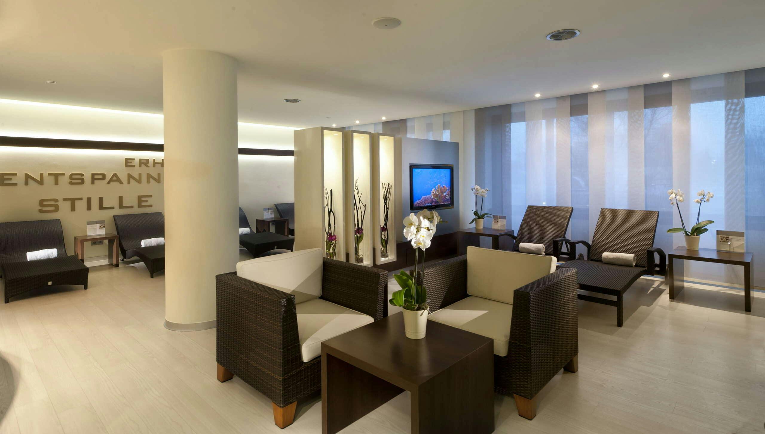 Hotel ESTREL BERLIN photo 5