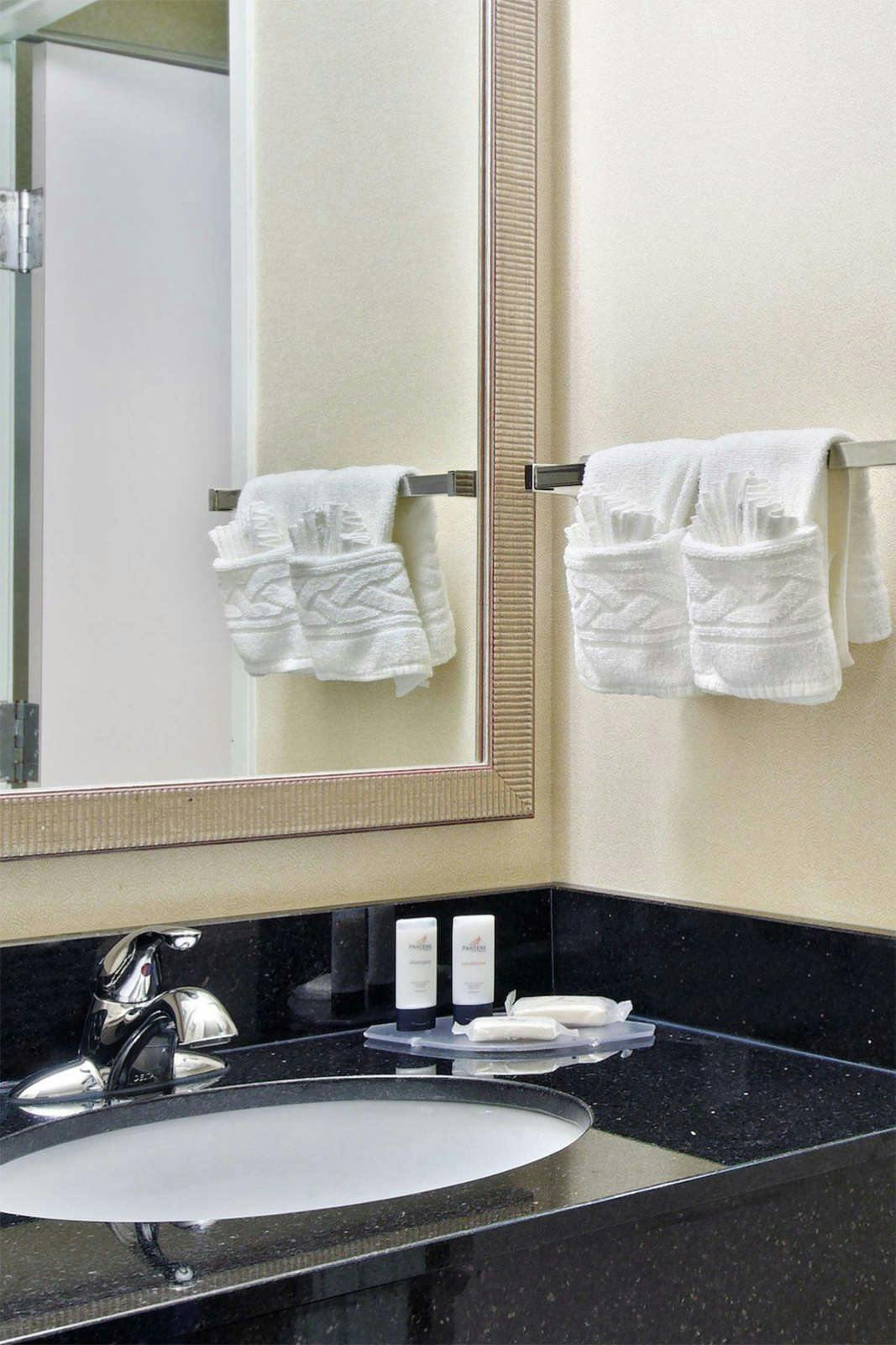 Hotel Fairfield Inn and Suites by Marriott Tampa Brandon photo 2