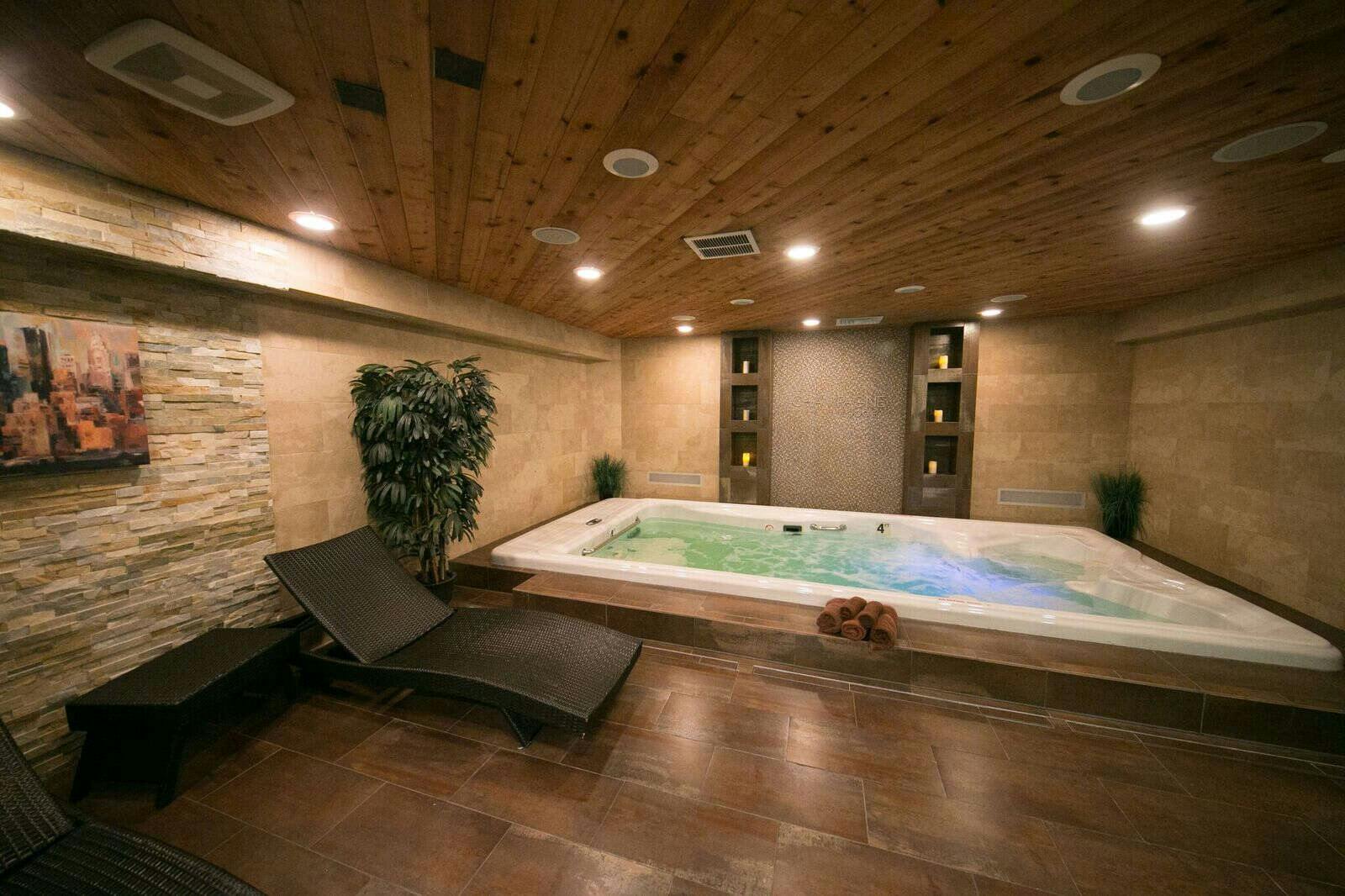 Hotel The Champagne Lodge & Luxury Suites - Adults Only photo 1