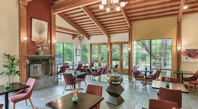 Sonoma Coast Villa & Spa