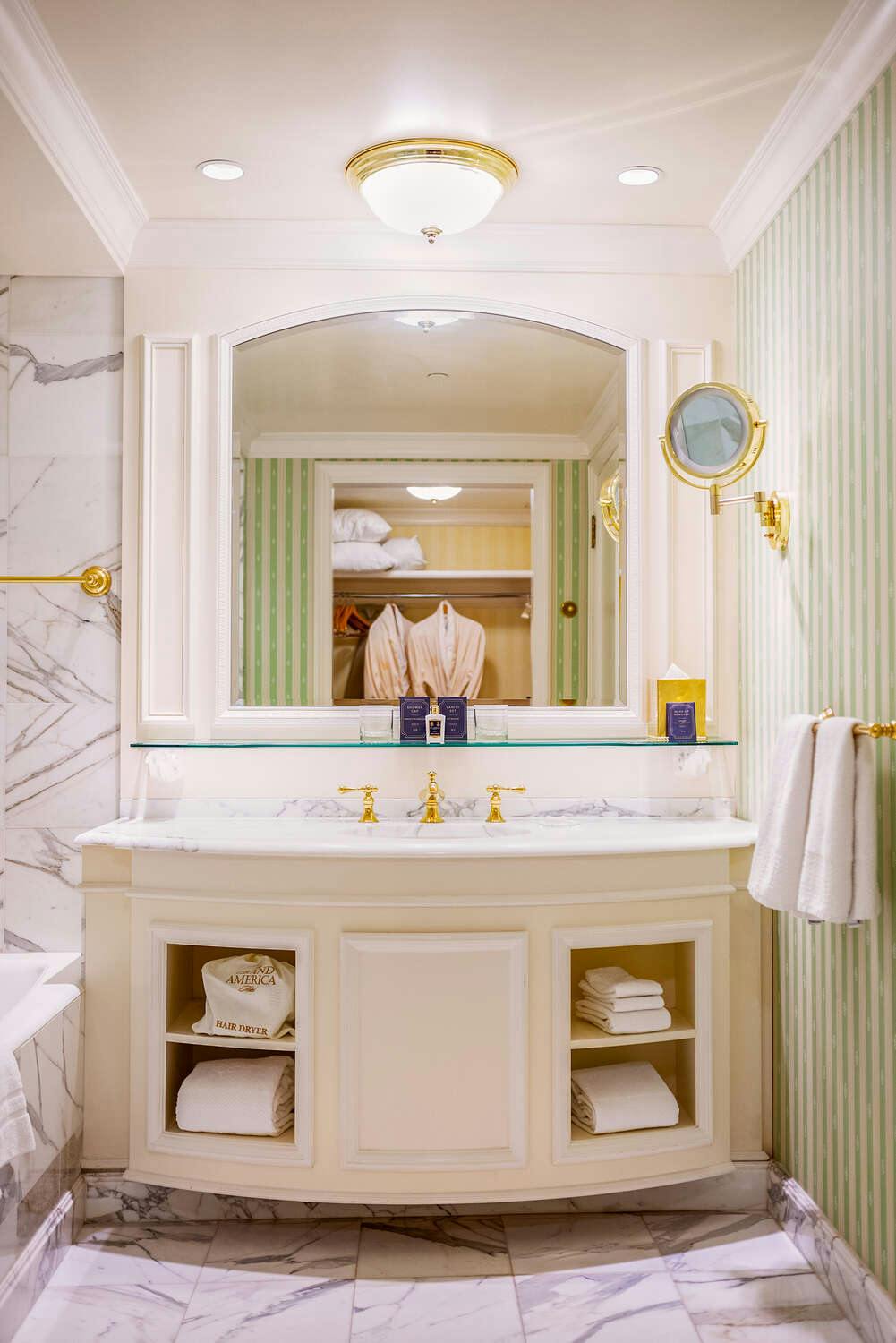 Hotel The Grand America Hotel photo 3