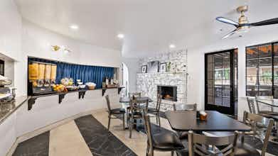 Hotel Sands Inn & Suites photo 1