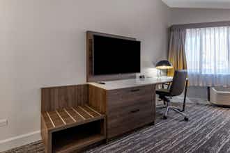 Hotel Best Western Premier Denver East photo 1