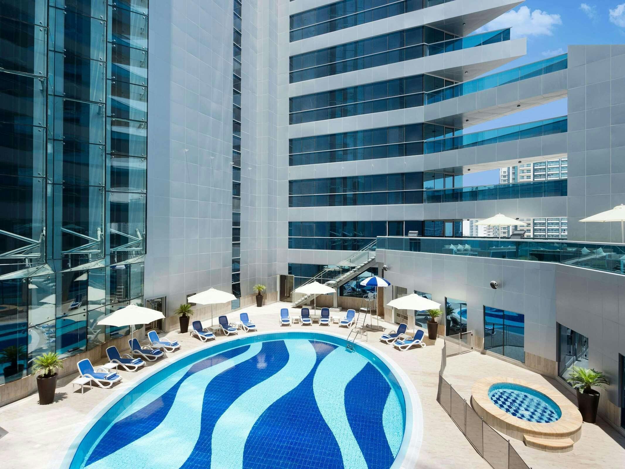 Hotel Grand Mercure Business Bay photo 2