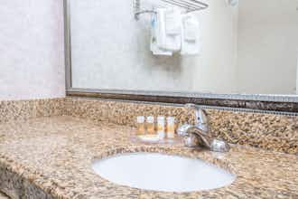 Hotel Days Inn LA/LAX/Stadium Area photo 1